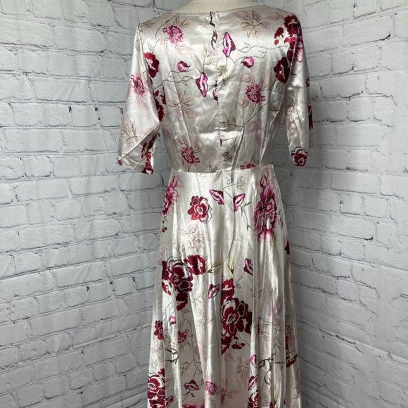OC Order Plus Floral Print Dress - Picture 3 of 6